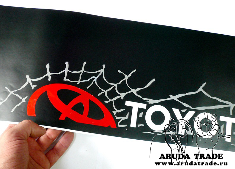 Наклейка на стекло Toyota паутина (черная основа)