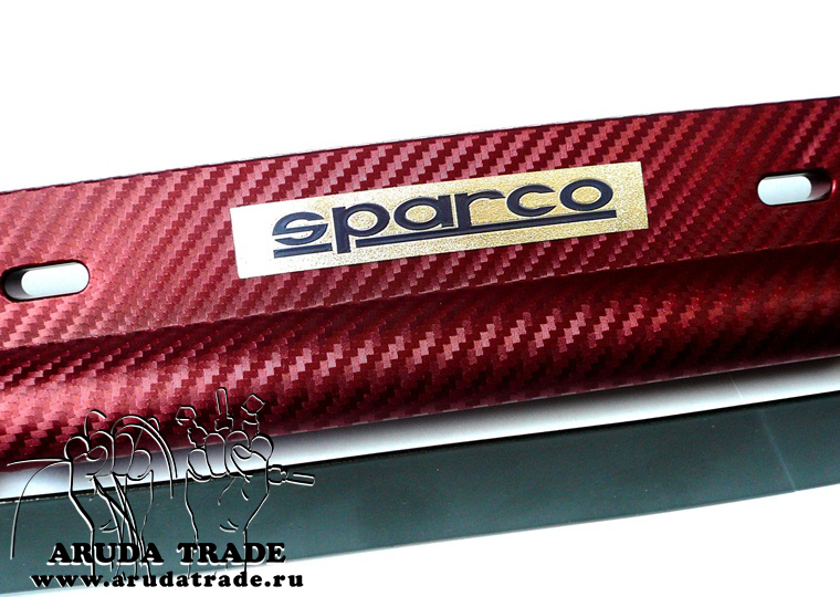 Рамка под номер с изменением угла наклона Sparco (под карбон) красная
