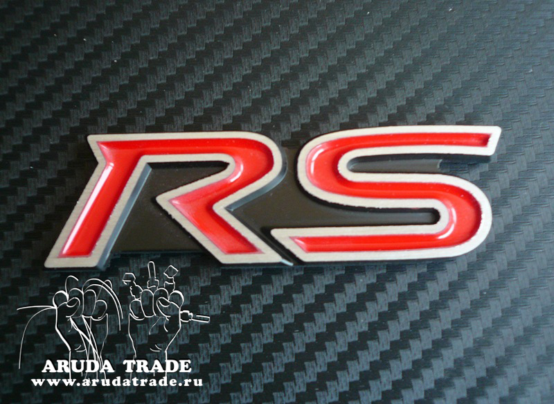 Эмблема на кузов RS черно-красная на двусторонней клеевой основе