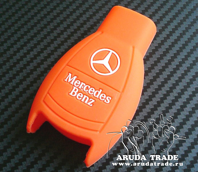 Силиконовый чехол на смарт ключ Mercedes 3 кнопки (оранжевый)